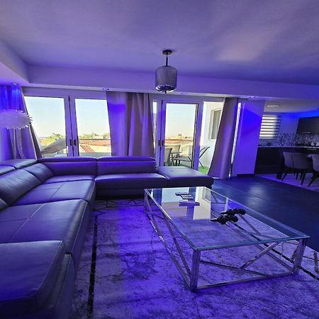 Golden Bay Deluxe Holiday Apartment Протарас Экстерьер фото