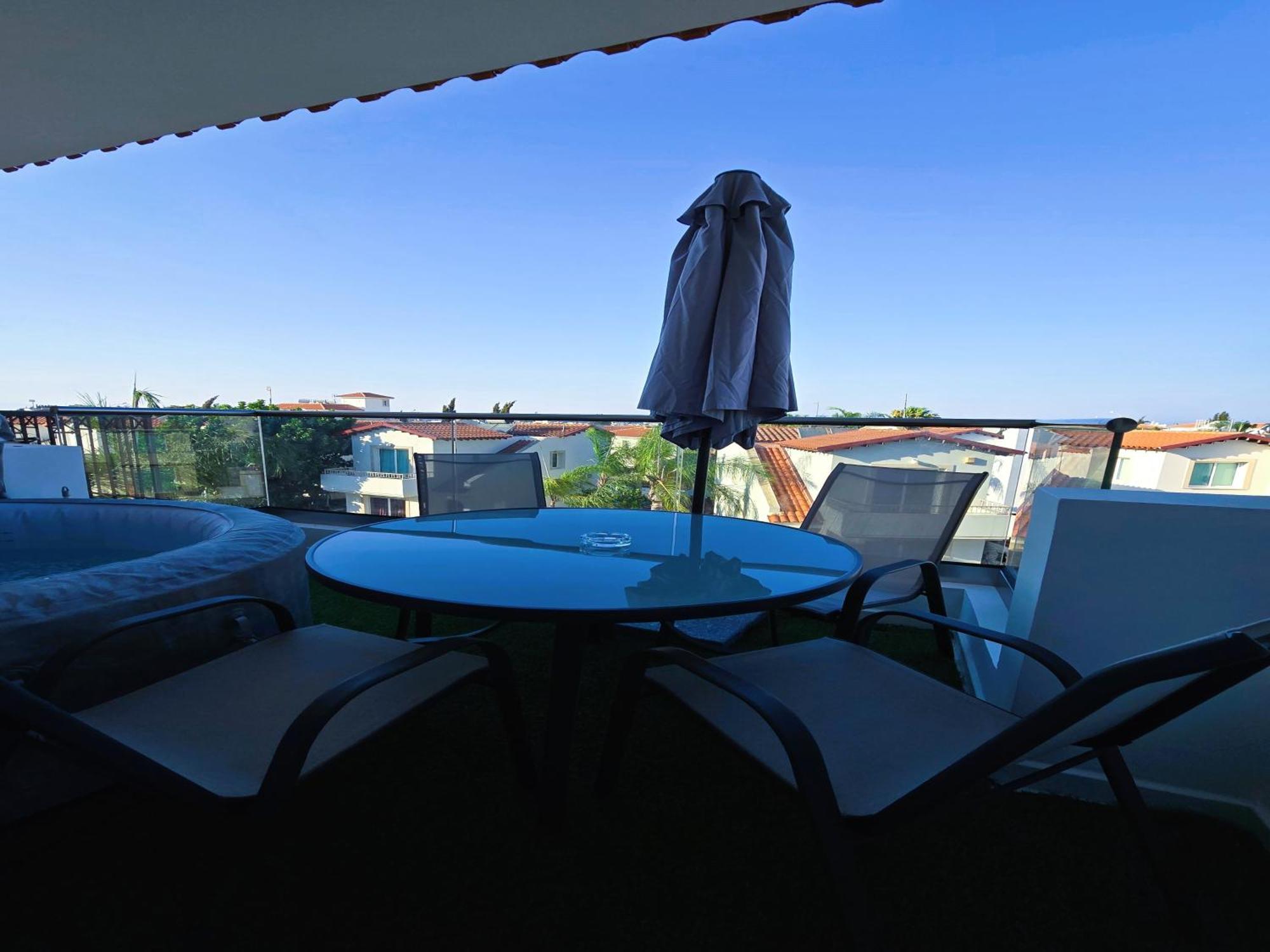 Golden Bay Deluxe Holiday Apartment Протарас Экстерьер фото