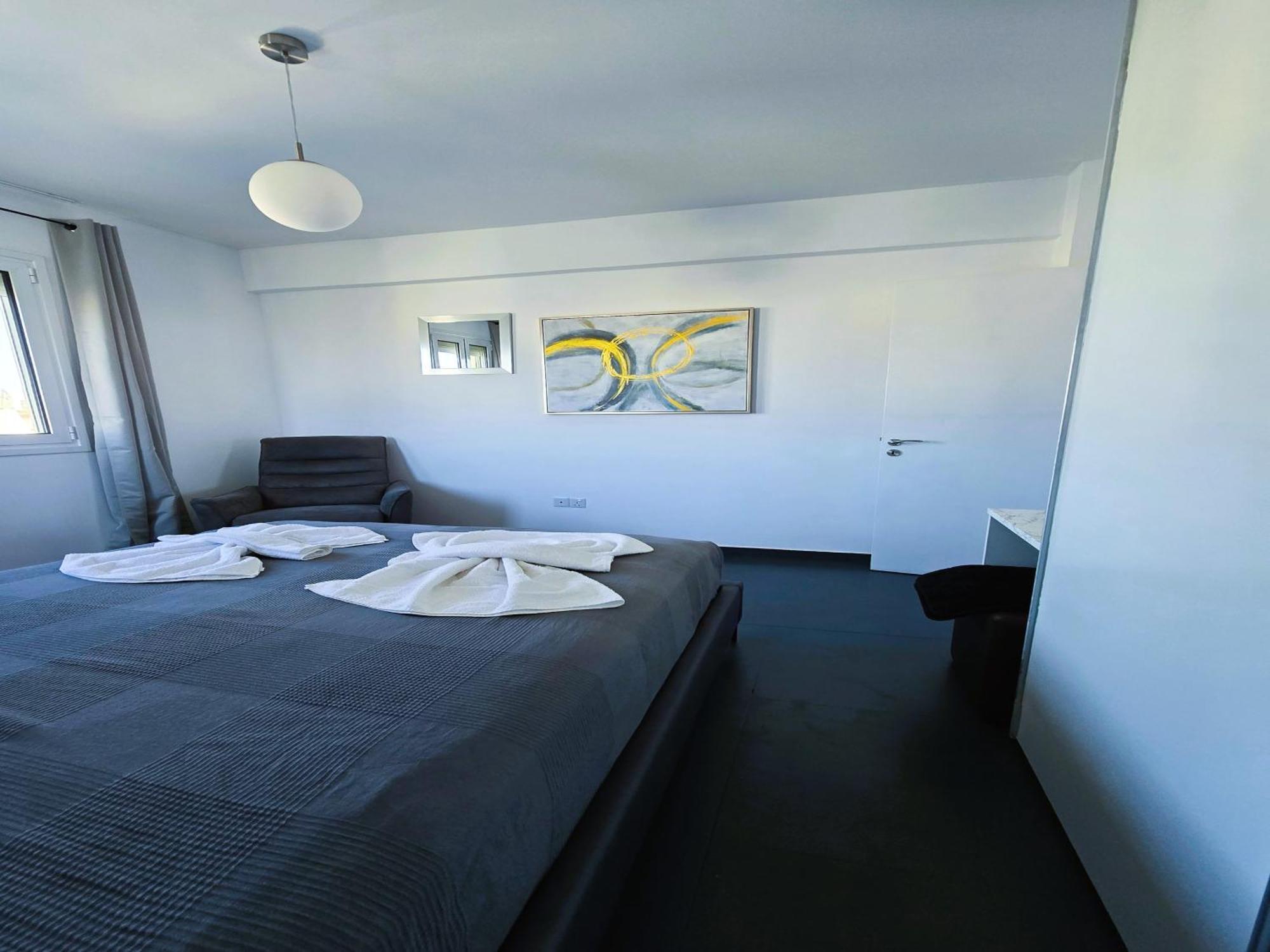 Golden Bay Deluxe Holiday Apartment Протарас Экстерьер фото